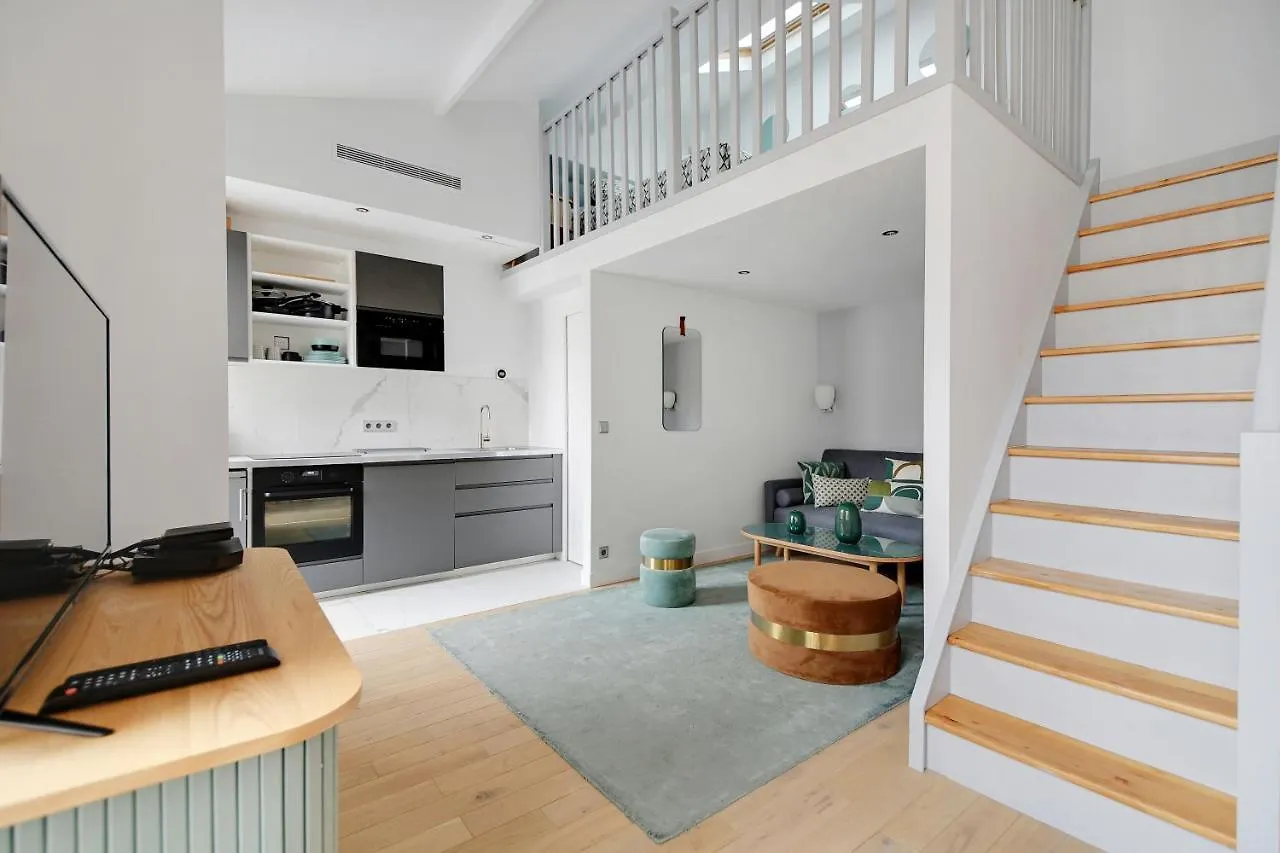 Appartement Cmg Pereire 3 à Paris France